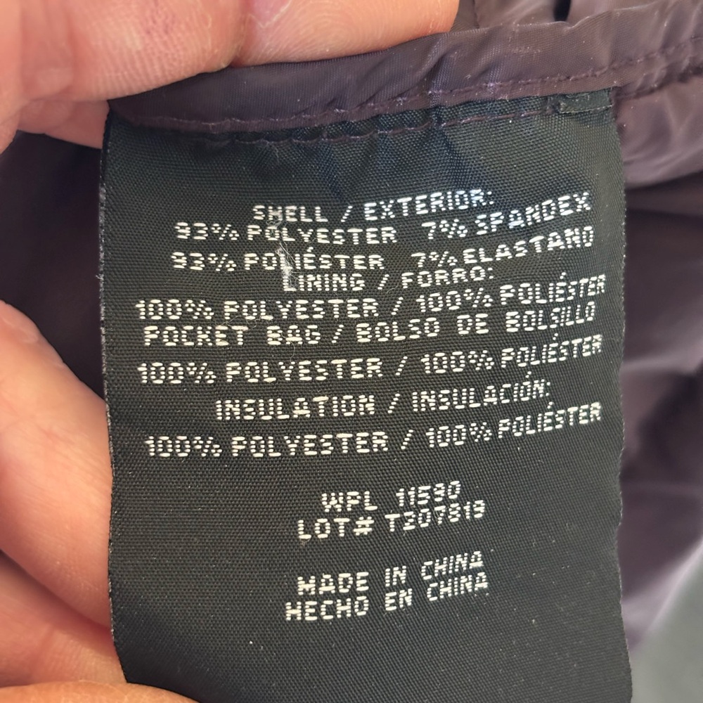 Women's Purple Puffer Jacket - Picture 8 of 8